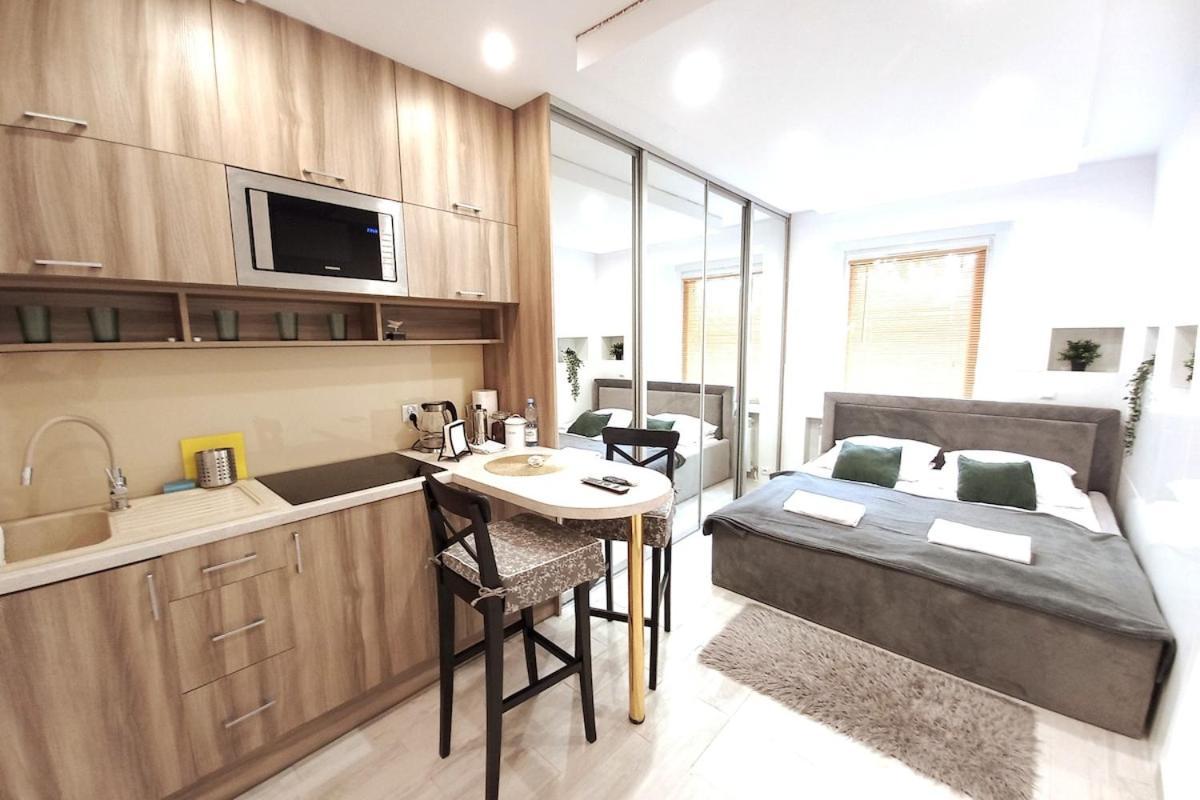 Old Town - Rzeszowska Str Apartament *